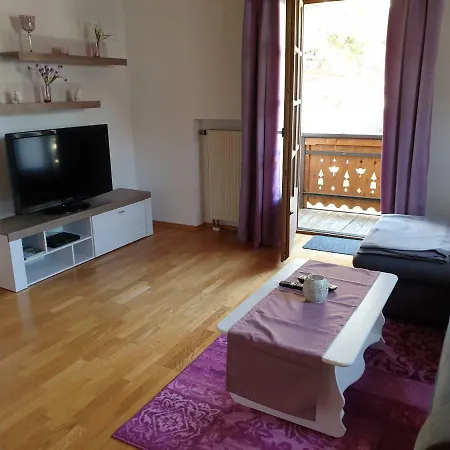 Birke 1 Apartman *
